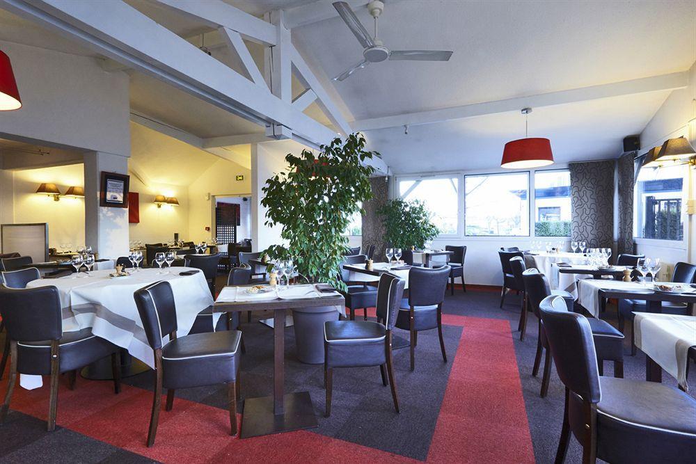 Kyriad Geneve St-Genis-Pouilly Saint-Genis-Pouilly Εξωτερικό φωτογραφία