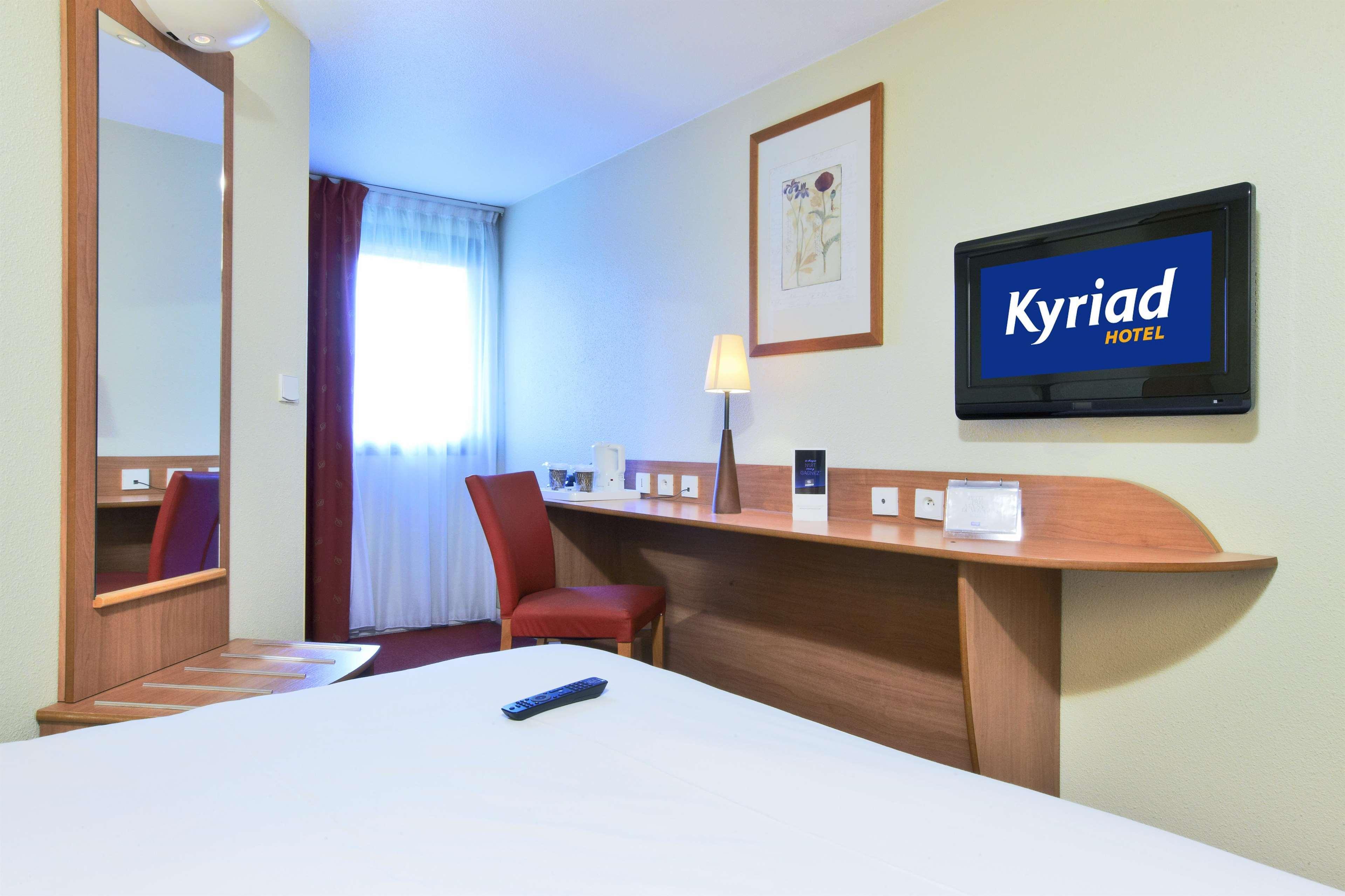 Kyriad Geneve St-Genis-Pouilly Saint-Genis-Pouilly Εξωτερικό φωτογραφία